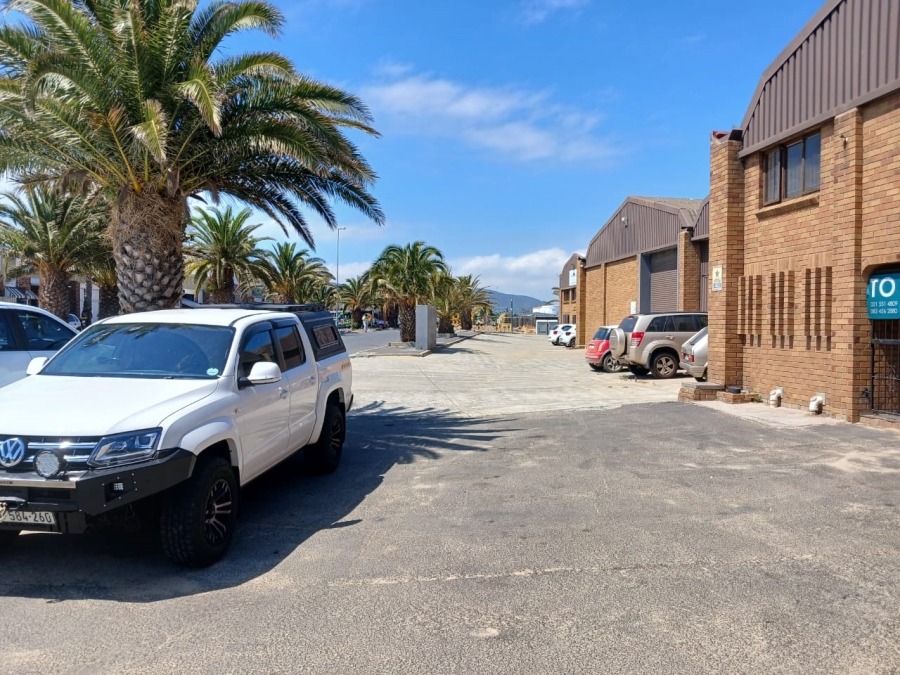 Commercial Property for Sale in Montague Gardens Western Cape